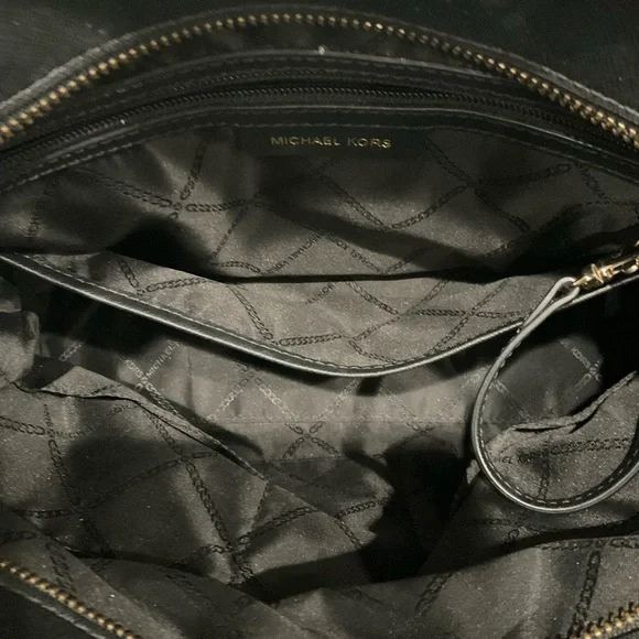 Michael Michael Kors Eva Small Zip Tote - Picture 7 of 7